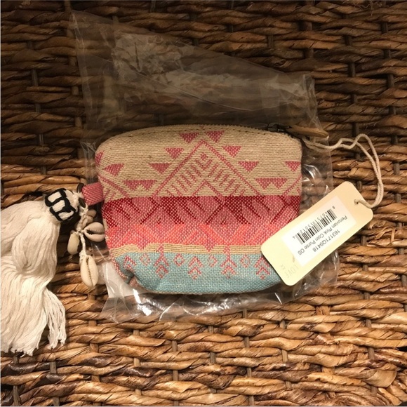 Spell and the Gypsy Peruvian Coin Purse - Picture 5 of 5